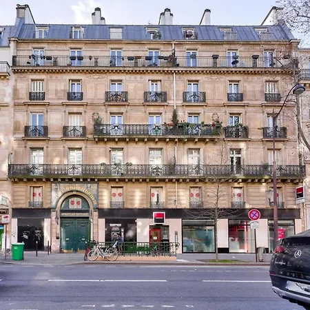 Bright And Comfortable For 4 People Parigi